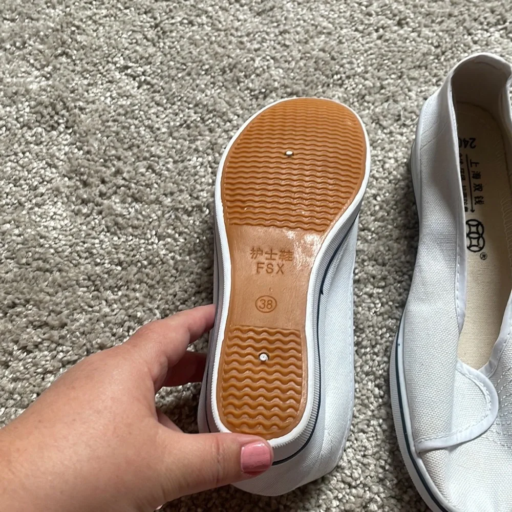 New white wedge ballet style walking shoe canvas size 7.5
